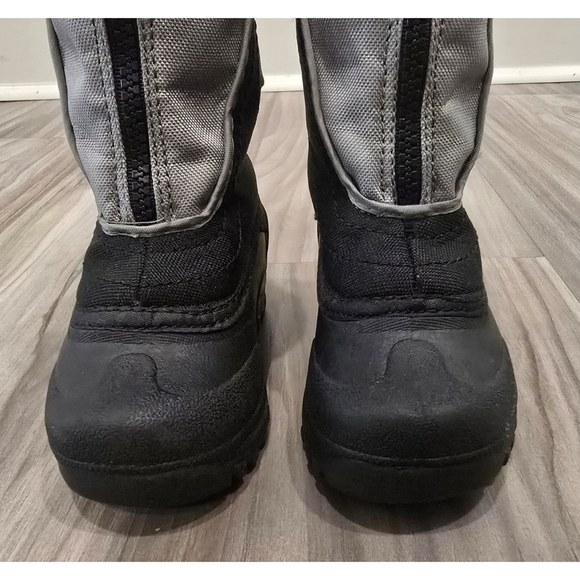 ITASCA Snow Stomper Youth Snow Boots - Size 7 - Perfect for Winter Adventures! - Picture 2 of 10